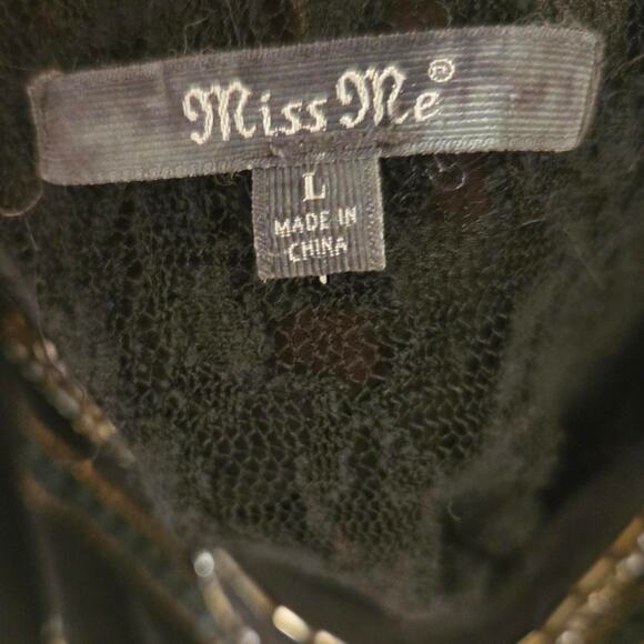 Super Cute Miss Me Top - Picture 5 of 5